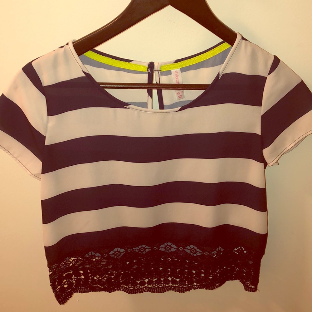 Block Striped Cropped Blouse